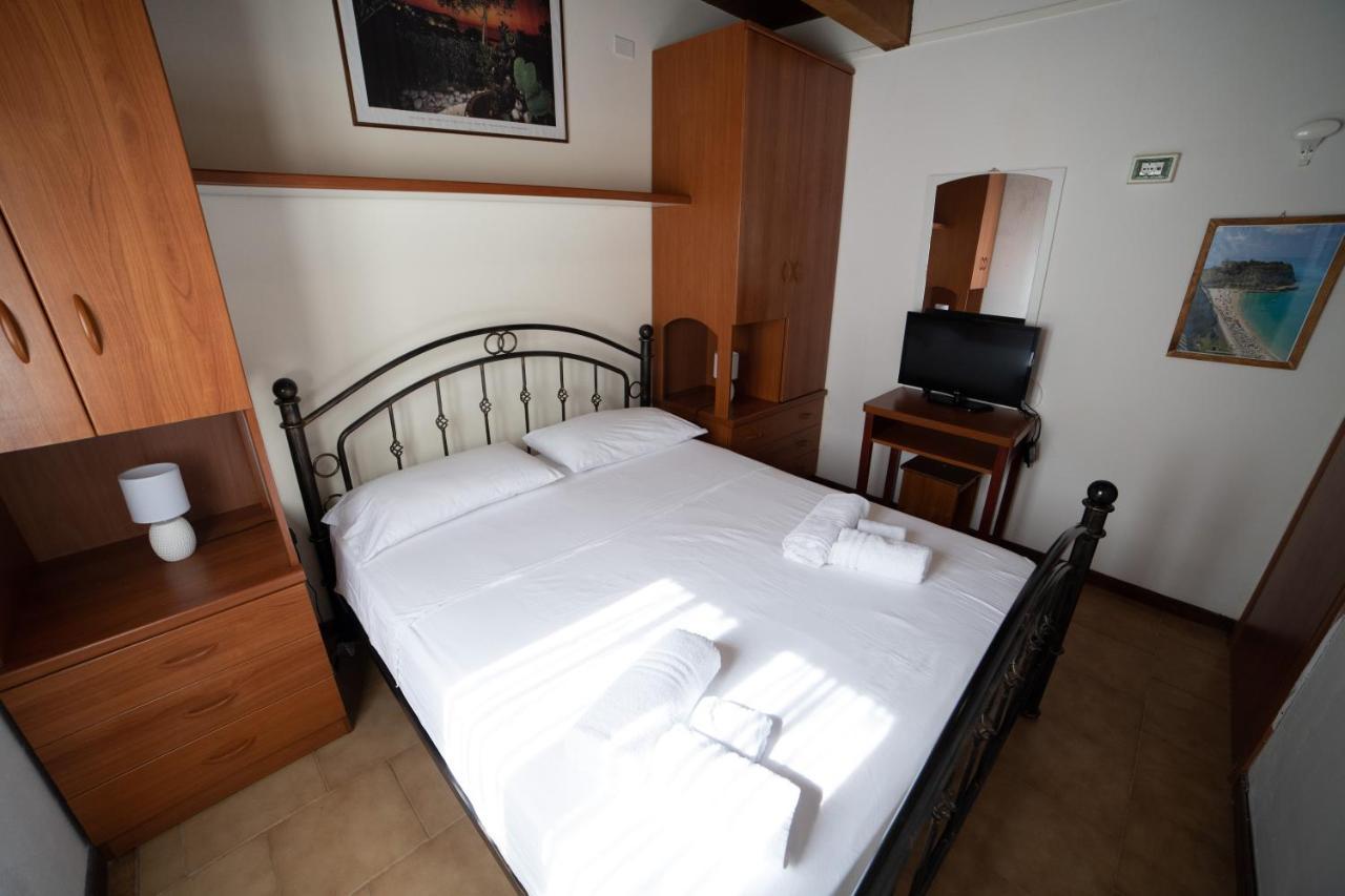 Residence New Paradise โตรเปอา ภายนอก รูปภาพ