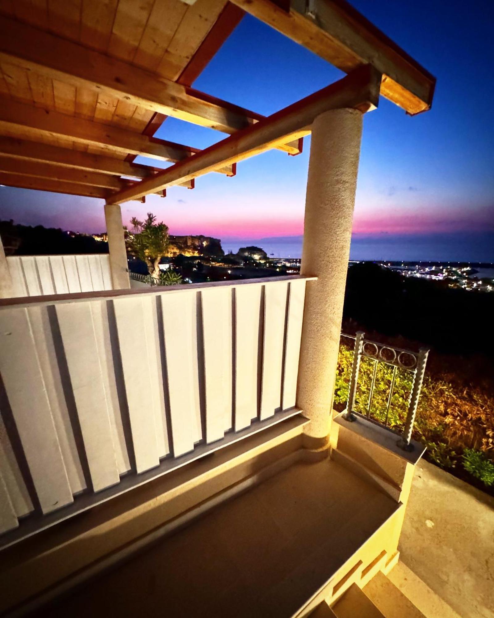 Residence New Paradise โตรเปอา ภายนอก รูปภาพ